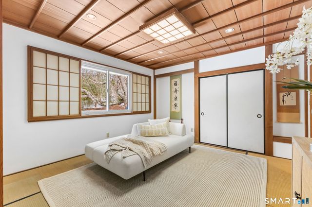 37 Quarry Road, Stamford, CT 06903