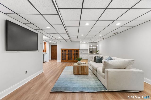 37 Quarry Road, Stamford, CT 06903