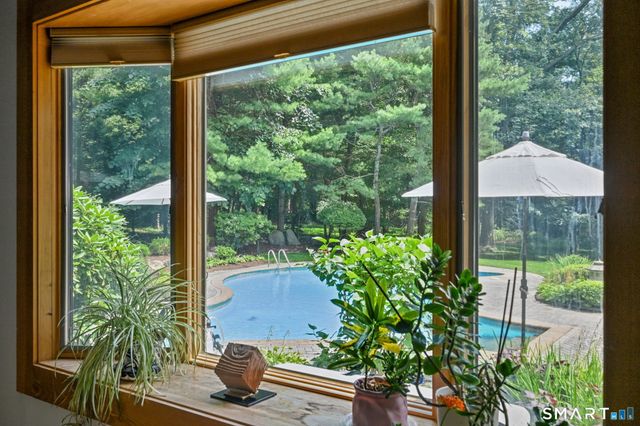 37 Quarry Road, Stamford, CT 06903