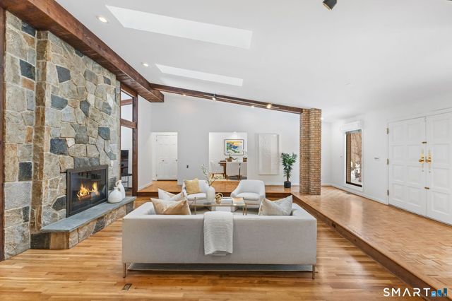 37 Quarry Road, Stamford, CT 06903