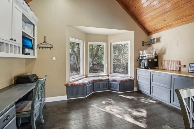 767 Farrar Road, Palmer, TX 75152