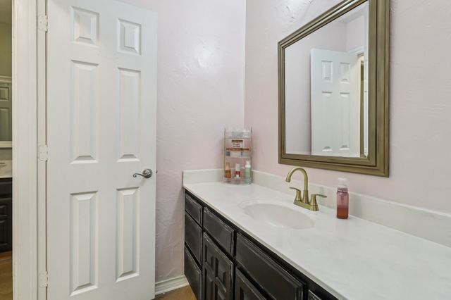 767 Farrar Road, Palmer, TX 75152