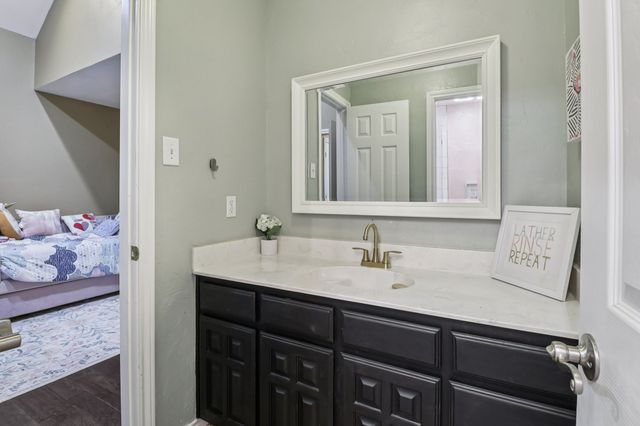 767 Farrar Road, Palmer, TX 75152