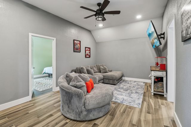 767 Farrar Road, Palmer, TX 75152