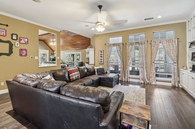 767 Farrar Road, Palmer, TX 75152