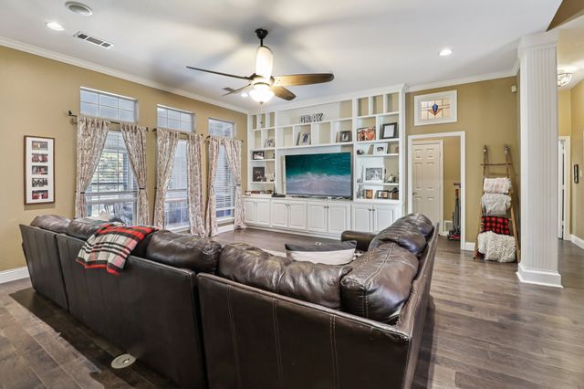 767 Farrar Road, Palmer, TX 75152