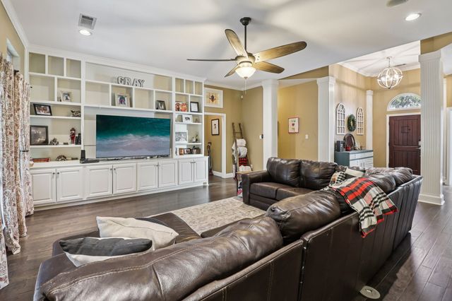 767 Farrar Road, Palmer, TX 75152