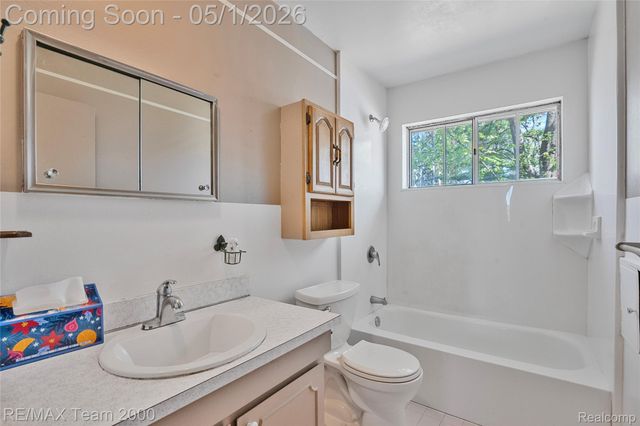 33622 Bock Street, Garden City, MI 48135