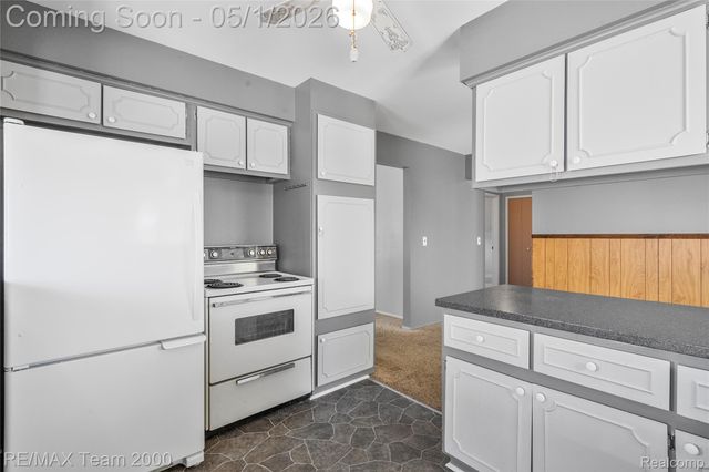 33622 Bock Street, Garden City, MI 48135