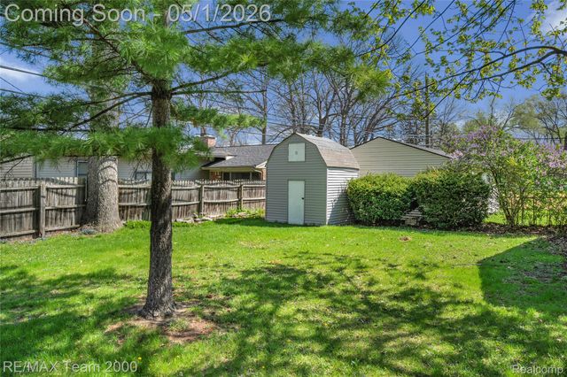 33622 Bock Street, Garden City, MI 48135