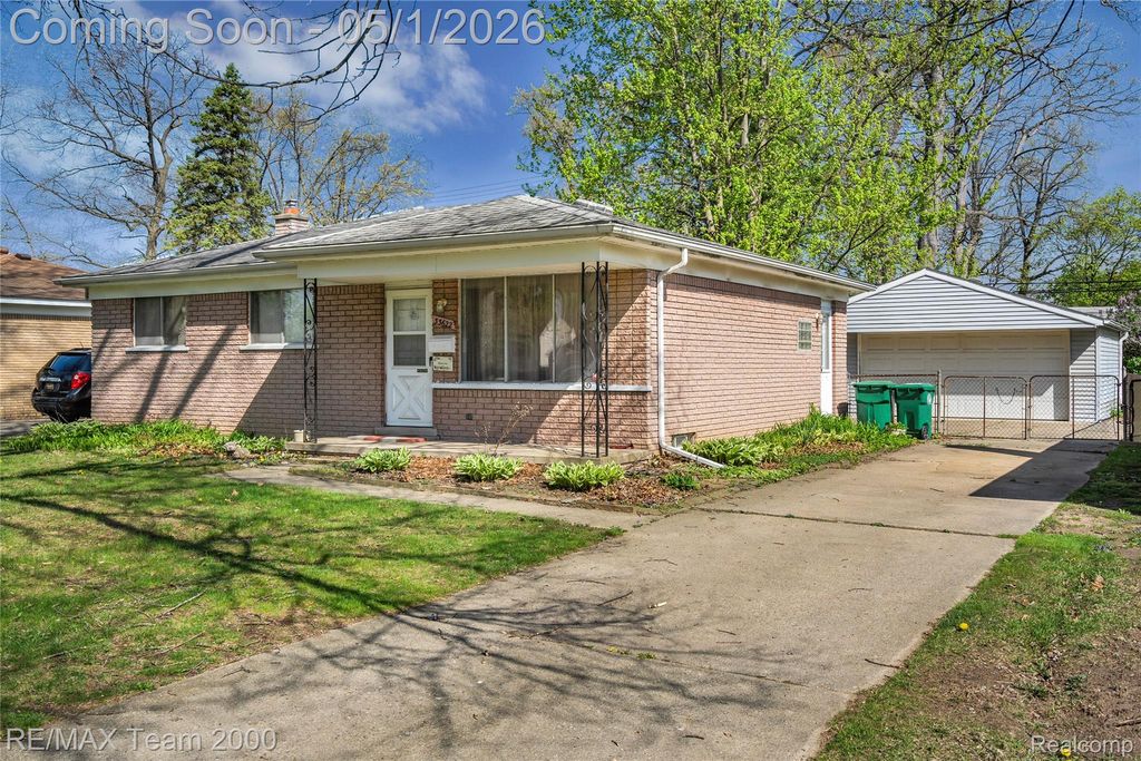 33622 Bock Street, Garden City, MI 48135