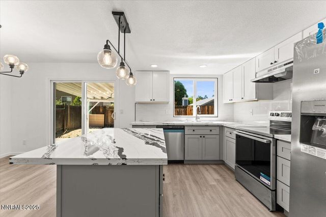 2719 Chavez Drive, Reno, NV 89502