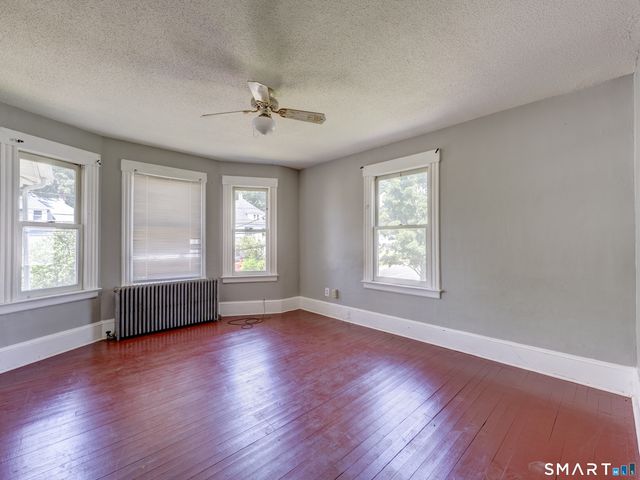 85-87 Spruce Street, Manchester, CT 06040