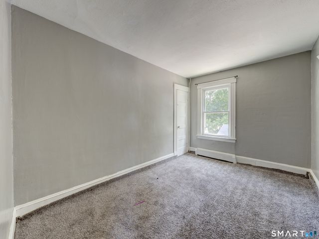 85-87 Spruce Street, Manchester, CT 06040