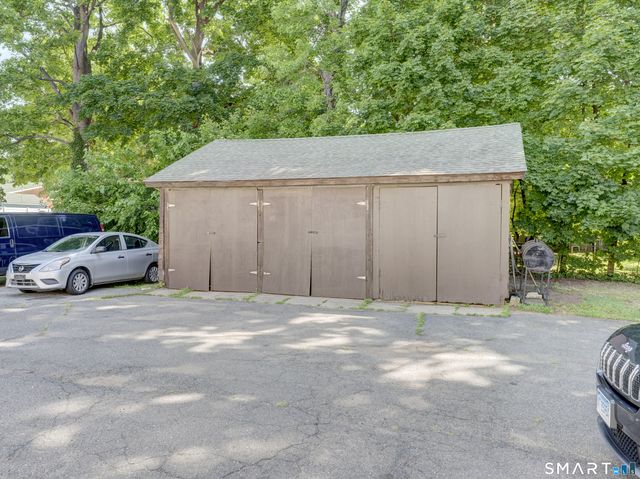 85-87 Spruce Street, Manchester, CT 06040