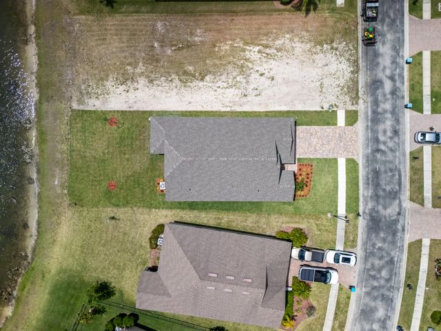 569 Dillard Drive SE, Palm Bay, FL 32909