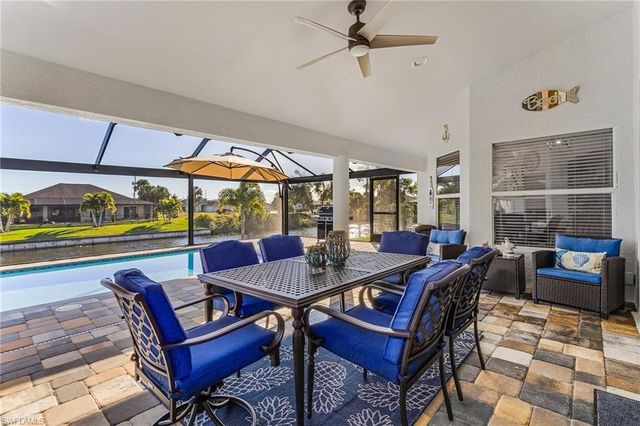 805 SW 8th CT, Cape Coral, FL 33991