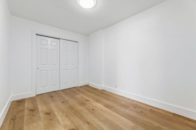 119 E 6th ST 703, Austin, TX 78701