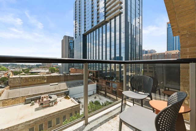 119 E 6th ST 703, Austin, TX 78701