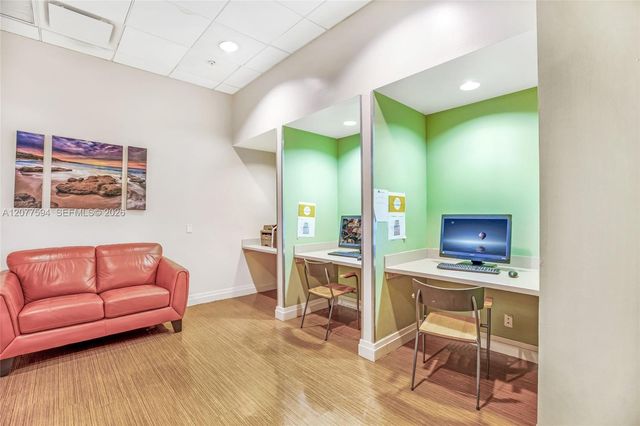 3901 S Ocean Drive 9J, Hollywood, FL 33019