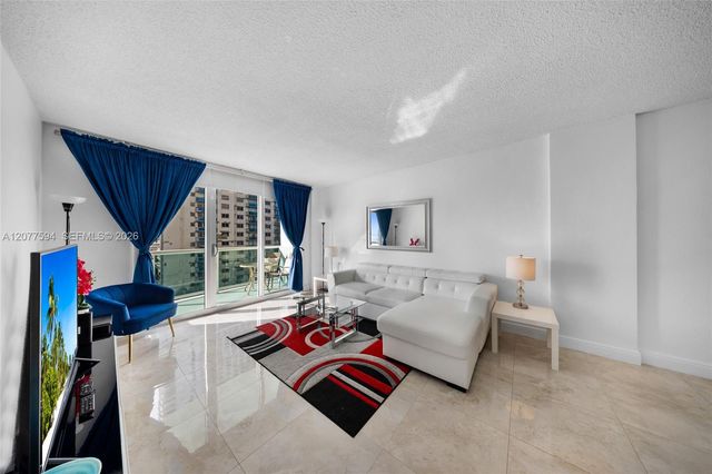 3901 S Ocean Drive 9J, Hollywood, FL 33019