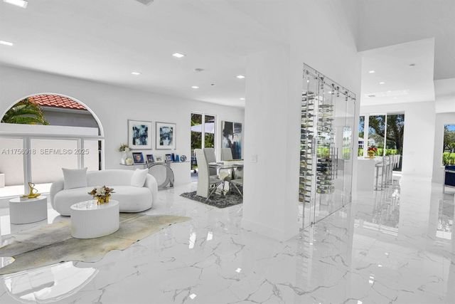 2578 NW 63rd Lane, Boca Raton, FL 33496