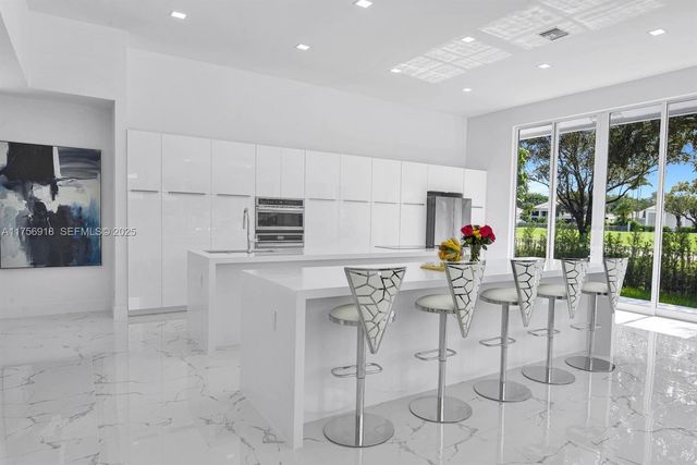 2578 NW 63rd Lane, Boca Raton, FL 33496