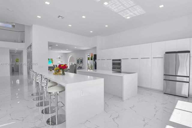 2578 NW 63rd Lane, Boca Raton, FL 33496