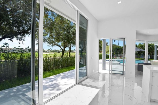 2578 NW 63rd Lane, Boca Raton, FL 33496