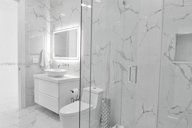 2578 NW 63rd Lane, Boca Raton, FL 33496