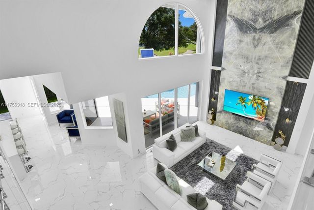 2578 NW 63rd Lane, Boca Raton, FL 33496