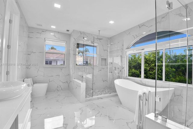 2578 NW 63rd Lane, Boca Raton, FL 33496
