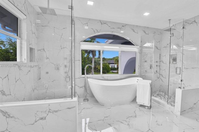 2578 NW 63rd Lane, Boca Raton, FL 33496