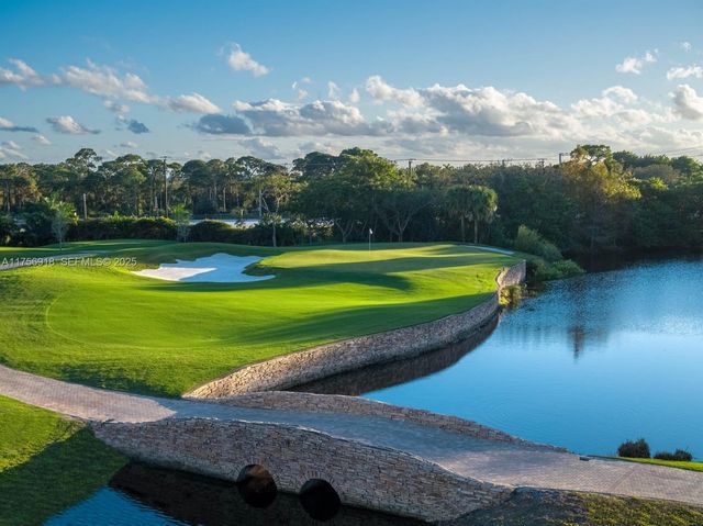 2578 NW 63rd Lane, Boca Raton, FL 33496