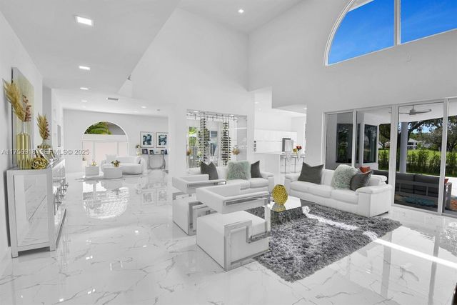 2578 NW 63rd Lane, Boca Raton, FL 33496