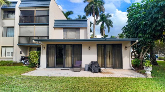 4383 Trevi Court, Lake Worth, FL 33467