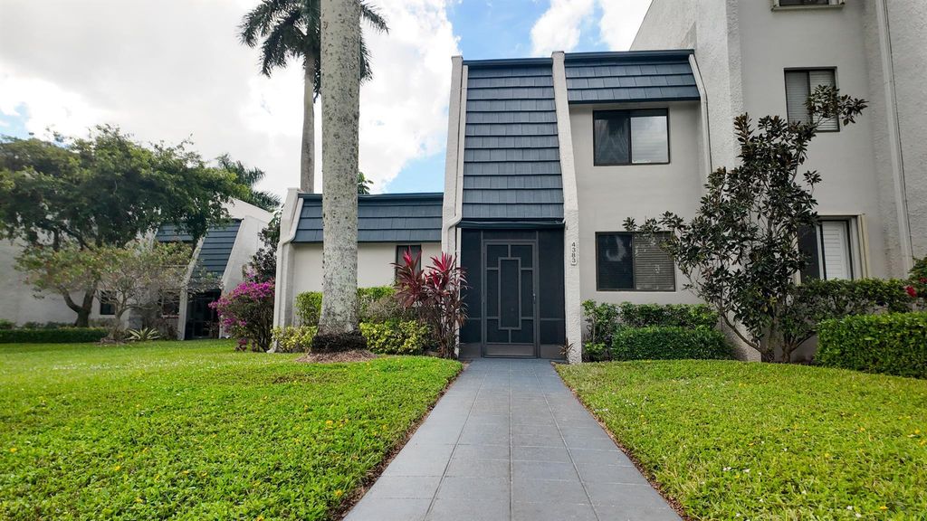 4383 Trevi Court, Lake Worth, FL 33467