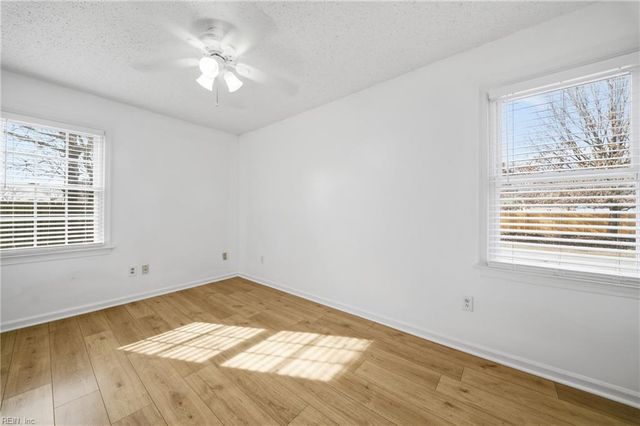 1801 Cougar CT, Virginia Beach, VA 23456