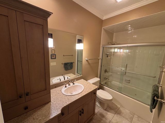 6125 Tamerlane Drive, South Bend, IN 46614