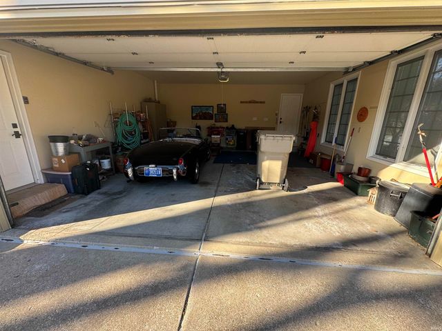 6125 Tamerlane Drive, South Bend, IN 46614