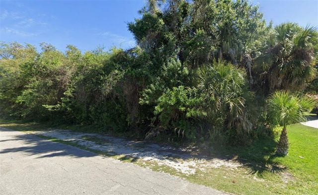 614 ROBERT AVENUE, Lehigh Acres, FL 33936