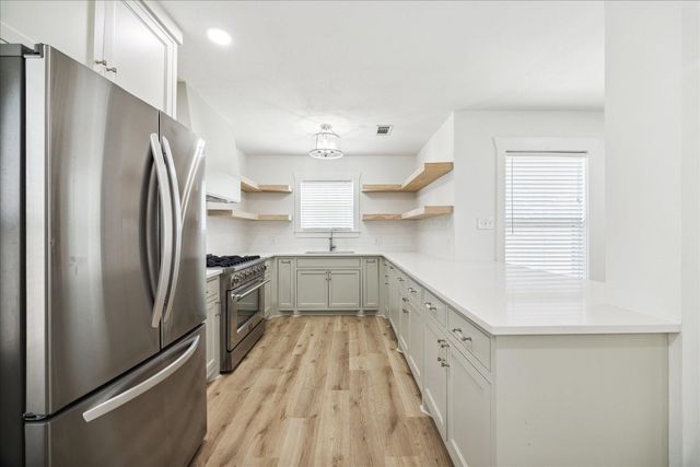 1419 Laird Street, Houston, TX 77008