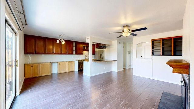 1601 Pennsylvania Street NE K-01, Albuquerque, NM 87110