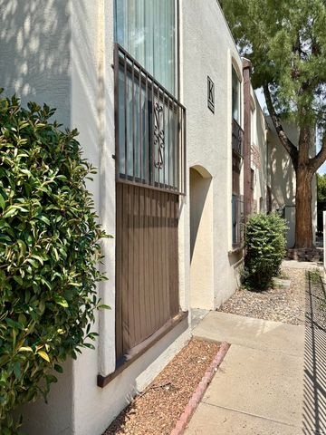 1601 Pennsylvania Street NE K-01, Albuquerque, NM 87110
