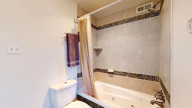 1601 Pennsylvania Street NE K-01, Albuquerque, NM 87110
