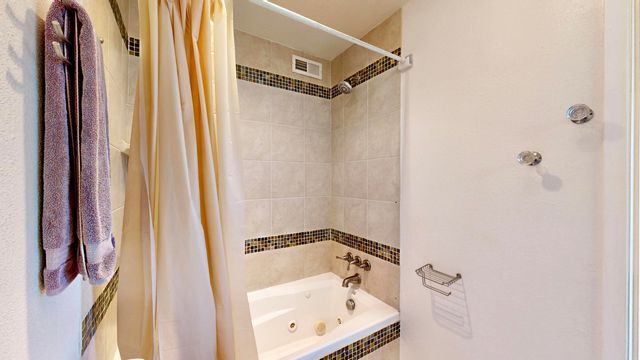 1601 Pennsylvania Street NE K-01, Albuquerque, NM 87110
