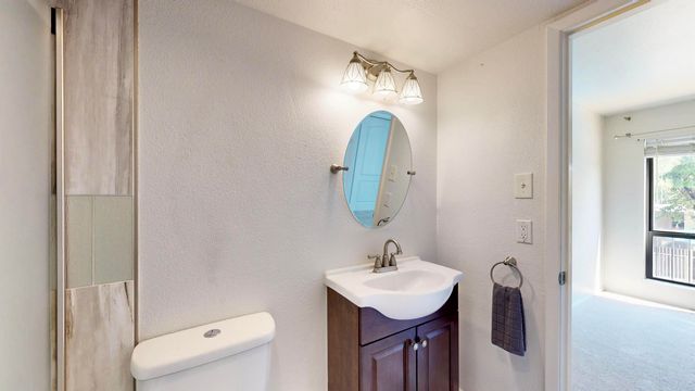 1601 Pennsylvania Street NE K-01, Albuquerque, NM 87110