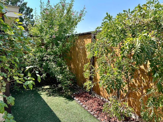 1601 Pennsylvania Street NE K-01, Albuquerque, NM 87110