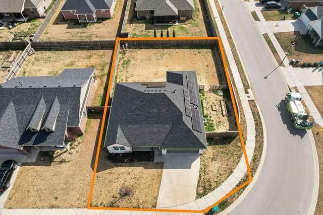 1052 Hampton Street, Tontitown, AR 72762