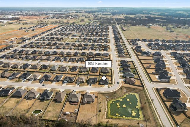 1052 Hampton Street, Tontitown, AR 72762